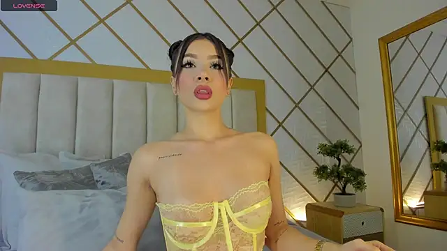 SamanthaClay online show from 02/06/25, 08:34