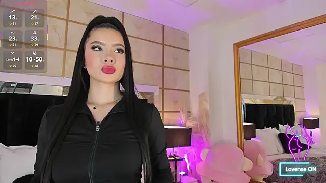 SamanthaClay online show from 10/24/25, 03:14