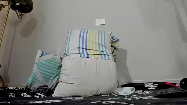 AlejoKhalifa  online show from 12/15/24, 08:15