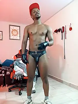 AlejoKhalifa  online show from 10/16/25, 10:49