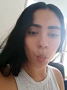GiiirlPower online show from 12/20/24, 08:23