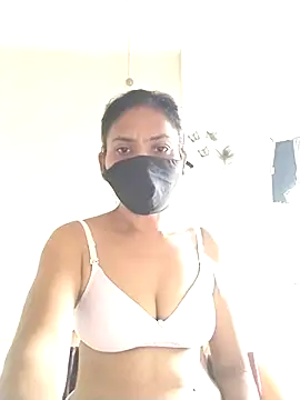 sunita6009 online show from 07/06/26, 04:42