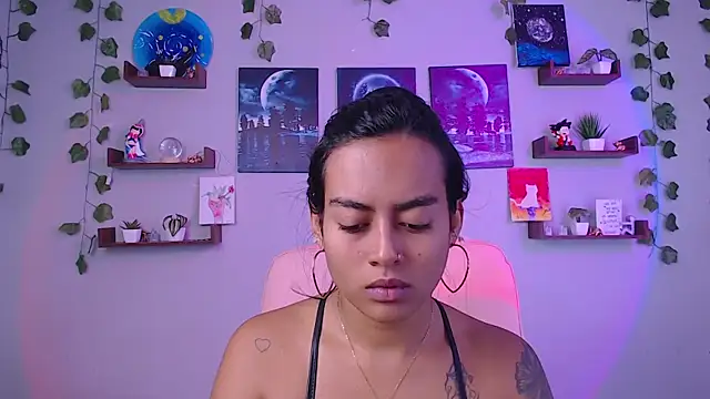 macey elliot  online show from 02/08/25, 03:53