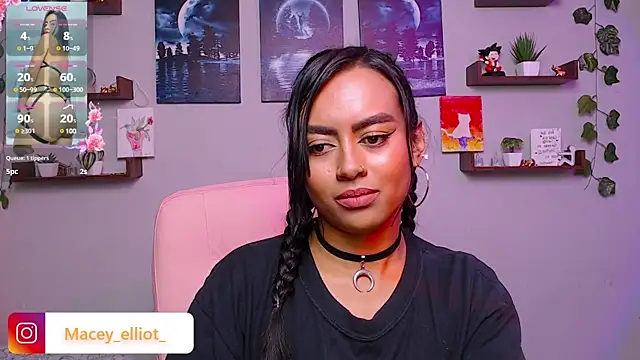 macey elliot  online show from 02/11/25, 05:50