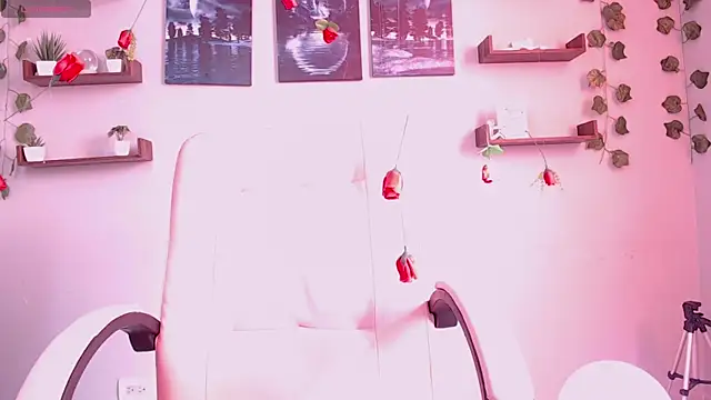 macey elliot  online show from 03/05/25, 02:01