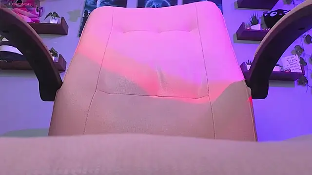 macey elliot  online show from 03/16/25, 05:07