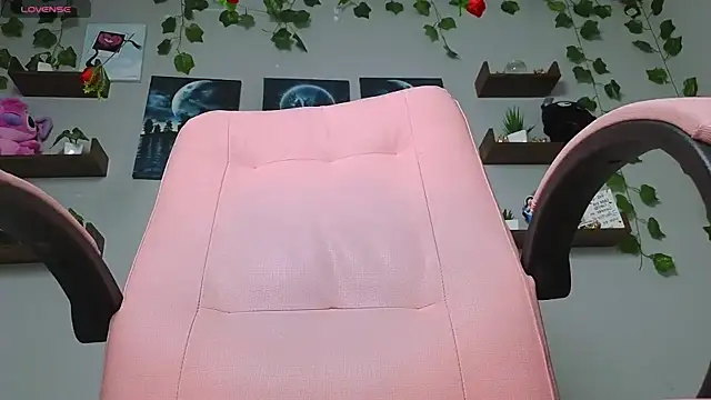 macey elliot  online show from 03/19/25, 11:06