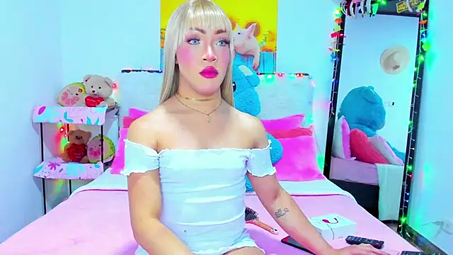 Candy Candy   online show from 09/19/25, 11:49