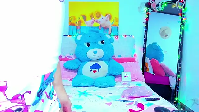 Candy Candy   online show from 11/23/25, 11:15