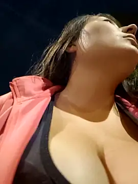 Snapshot of Celeem_ chatting on 11/06/25, 02:23 Celeem online show from 11/06/25, 02:23