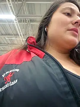 Snapshot of Celeem_ chatting on 11/06/25, 11:04 Celeem online show from 11/06/25, 11:04