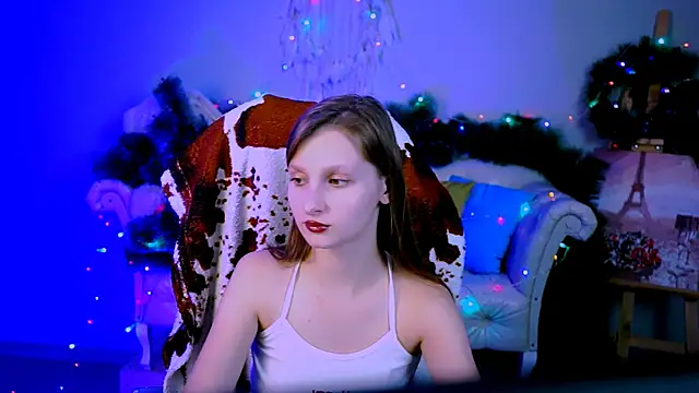 EllaHorton online show from 12/15/24, 09:56