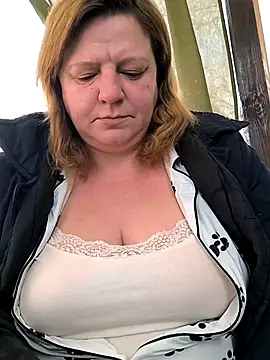 jusichka online show from 02/18/25, 07:54