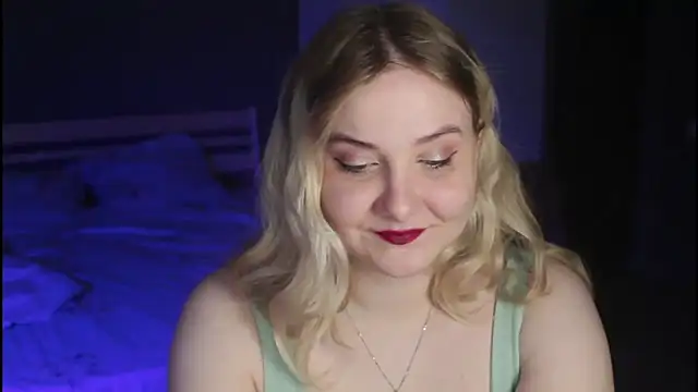 sensual girrrl online show from 06/23/26, 12:30