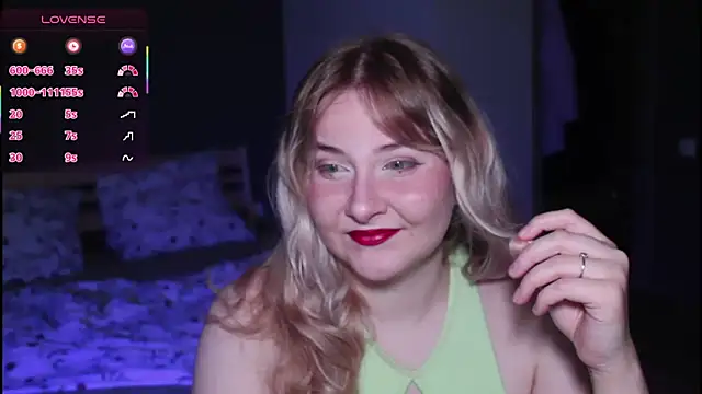sensual girrrl online show from 07/29/26, 12:20