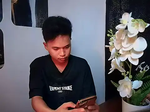 Asiantwink21 online show from 09/30/25, 07:08