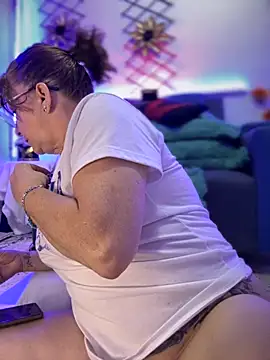 PaulinaSanders X online show from 11/15/25, 12:52