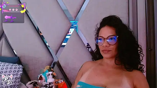 paula daniela1 online show from 06/10/26, 09:25