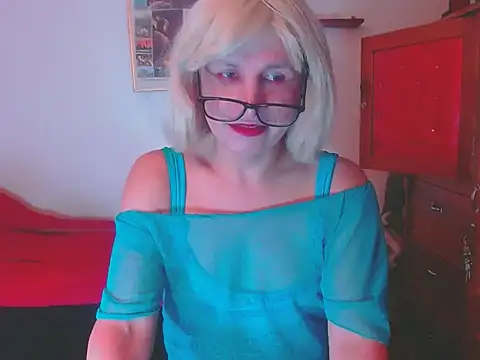 LorenJade online show from 12/03/25, 12:51