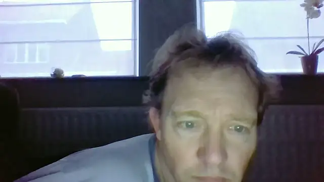 Snapshot of bertolini chatting on 01/10/26, 08:38 bertolini online show from 01/10/26, 08:38