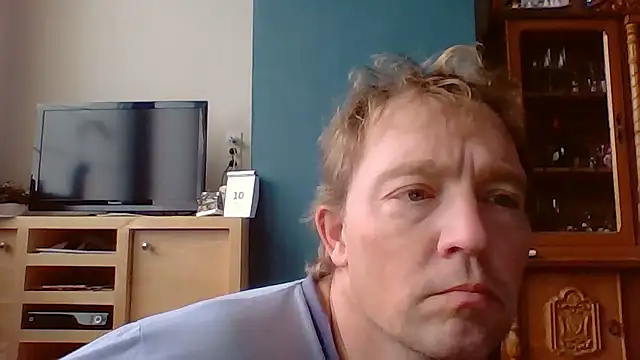Snapshot of bertolini chatting on 01/11/26, 09:03 bertolini online show from 01/11/26, 09:03