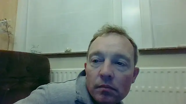 Snapshot of bertolini chatting on 01/13/26, 10:26 bertolini online show from 01/13/26, 10:26