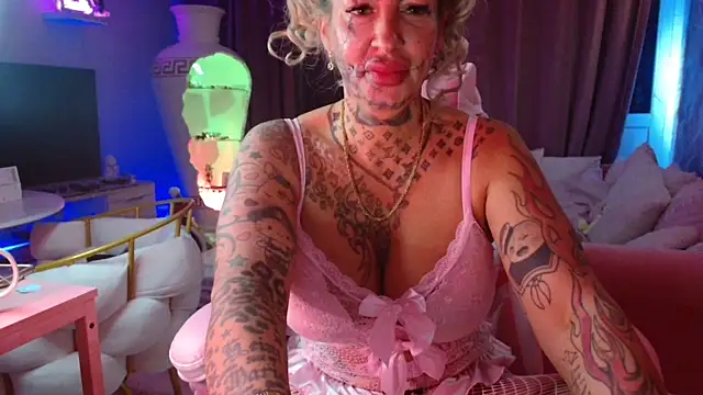 Jeanny Bln online show from 12/19/25, 05:31