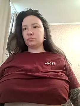 AlexaLexie online show from 06/15/26, 07:43