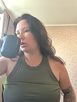 AlexaLexie online show from 07/22/26, 06:27