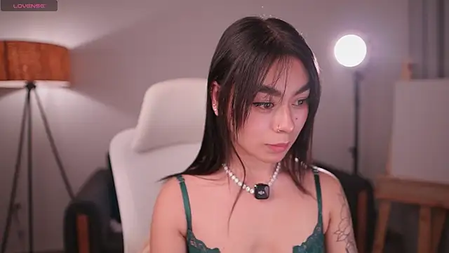 GigiLee  online show from 06/24/26, 11:37