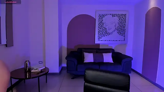 EloisaOlivero online show from 01/17/25, 10:33
