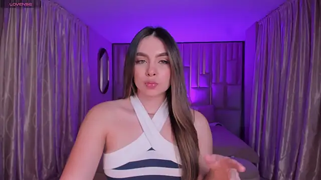 EloisaOlivero online show from 11/01/25, 06:54