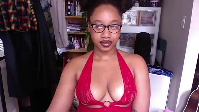Snapshot of goddessdaisysky chatting on 09/21/25, 08:21 goddessdaisysky online show from 09/21/25, 08:21