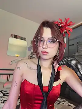 Evangeline Lawrence  online show from 07/21/26, 05:37