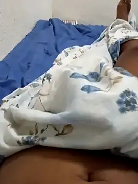 karolgree online show from 10/27/25, 11:25