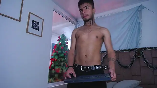 JuanCamiilo 66 online show from 12/07/24, 03:14