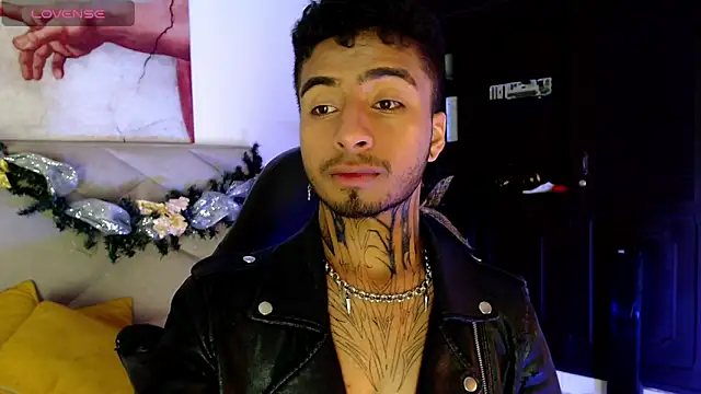 JuanCamiilo 66 online show from 12/10/24, 04:13