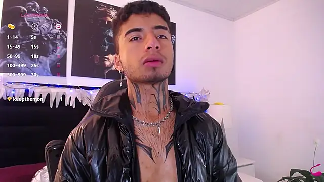 JuanCamiilo 66 online show from 12/24/24, 06:55