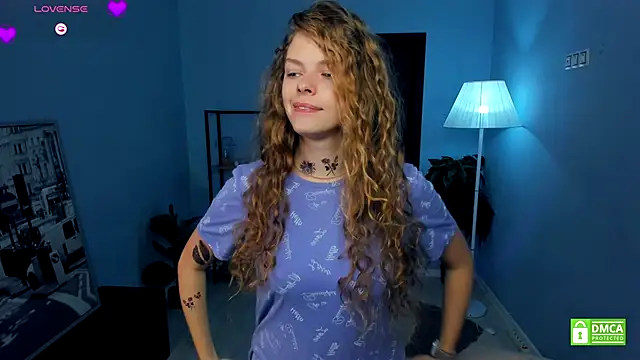 Snapshot of RayaNenlia chatting on 11/09/25, 05:06 RayaNenlia online show from 11/09/25, 05:06