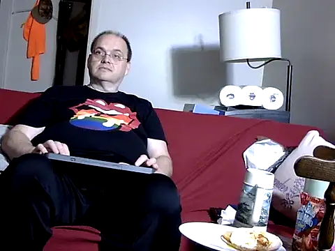 caressonnous online show from 11/08/25, 01:11