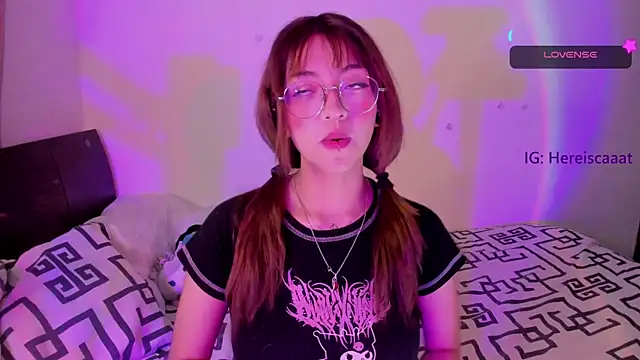 Snapshot of cataleya_kyuu__ chatting on 01/26/25, 04:51 cataleya kyuu online show from 01/26/25, 04:51