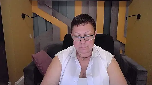 BarbaraTurners online show from 12/08/24, 09:41