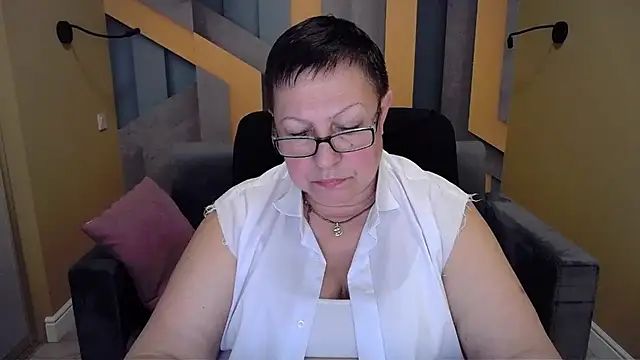 BarbaraTurners online show from 12/13/24, 10:13