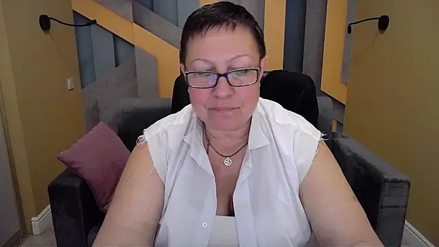 BarbaraTurners online show from 12/14/24, 01:28
