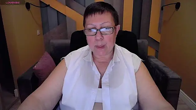 BarbaraTurners online show from 12/23/24, 09:18