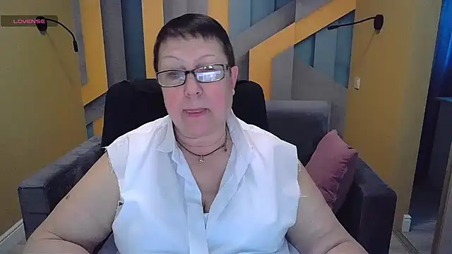 BarbaraTurners online show from 03/22/25, 04:56