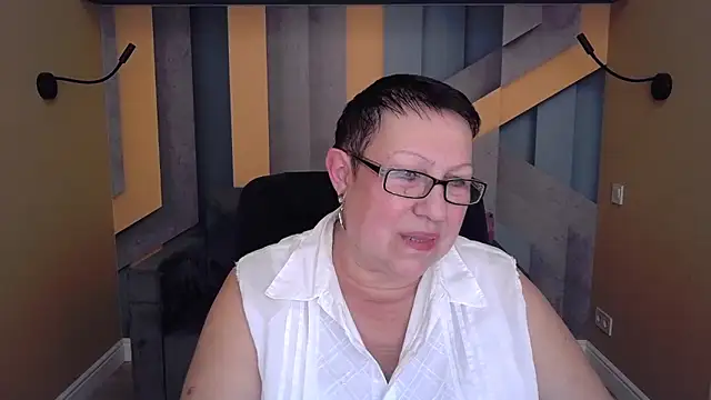 BarbaraTurners online show from 11/10/25, 07:35