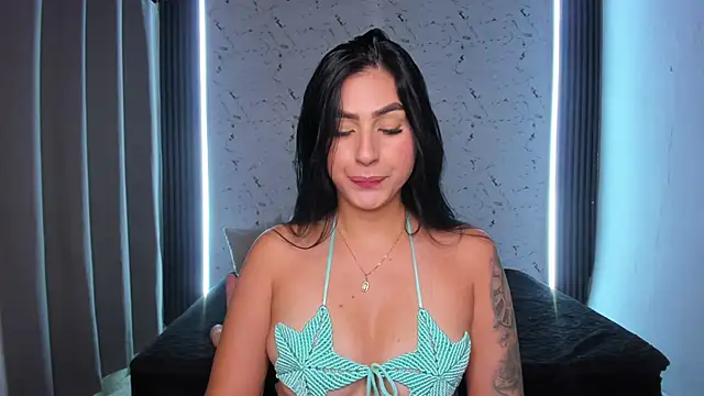 Snapshot of Valerie_Corthez chatting on 03/30/26, 06:53 Valerie Corthez online show from 03/30/26, 06:53