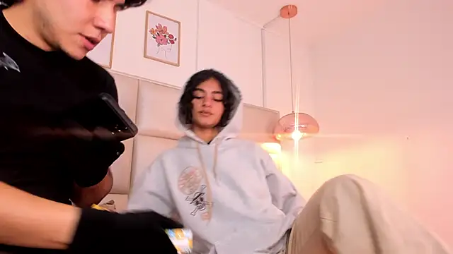 Snapshot of ZukyXYakihiro89 chatting on 02/26/25, 01:11 ZukyXYakihiro89 online show from 02/26/25, 01:11