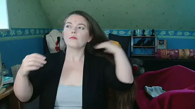 SherineDivine online show from 10/29/25, 03:58